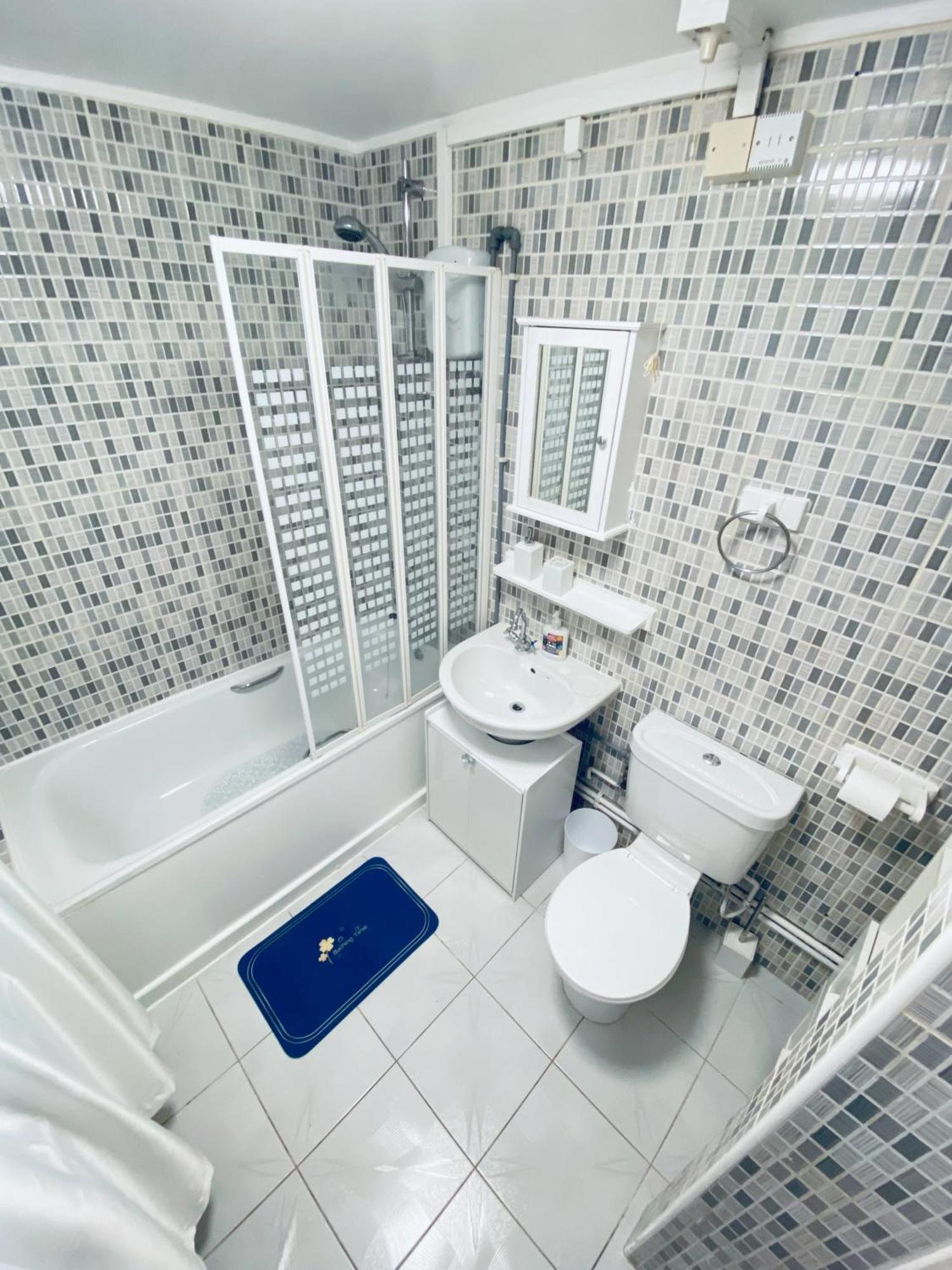 2 Bedroom Flat, Dalston Junction, London Exterior foto